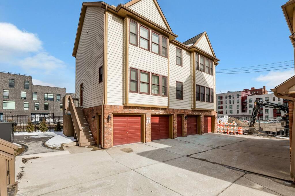 The Lumber Baron'S Penthouse 3Br / 2.5 Ba Apartment Detroit Bagian luar foto
